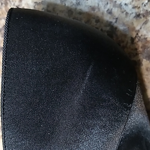 Euc satin pumps - Picture 5 of 8